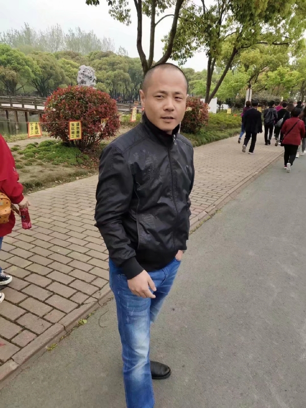 傻子的第一张照片--宜兴交友中心